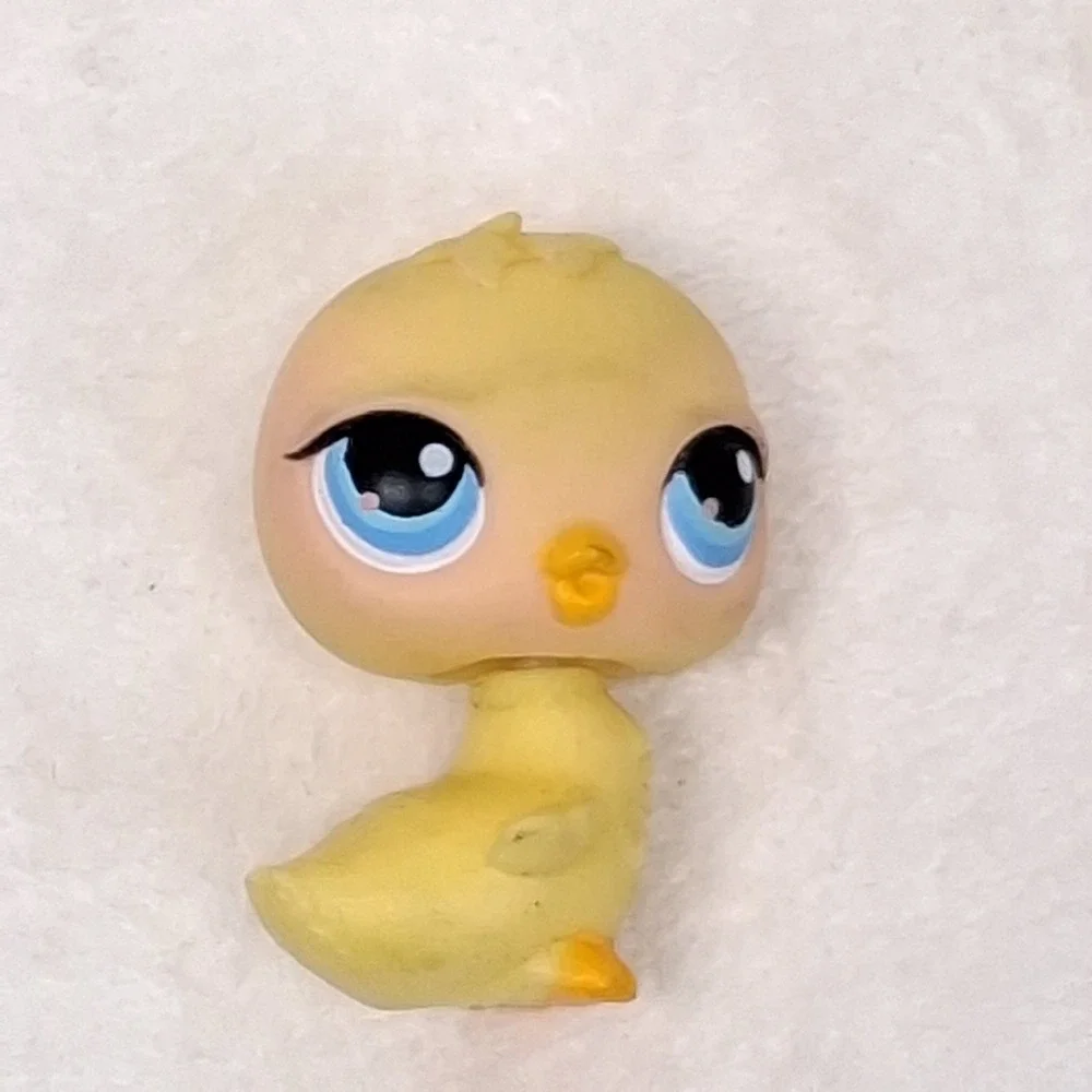 Littlest Pet Shop Yellow Chick #13 READ